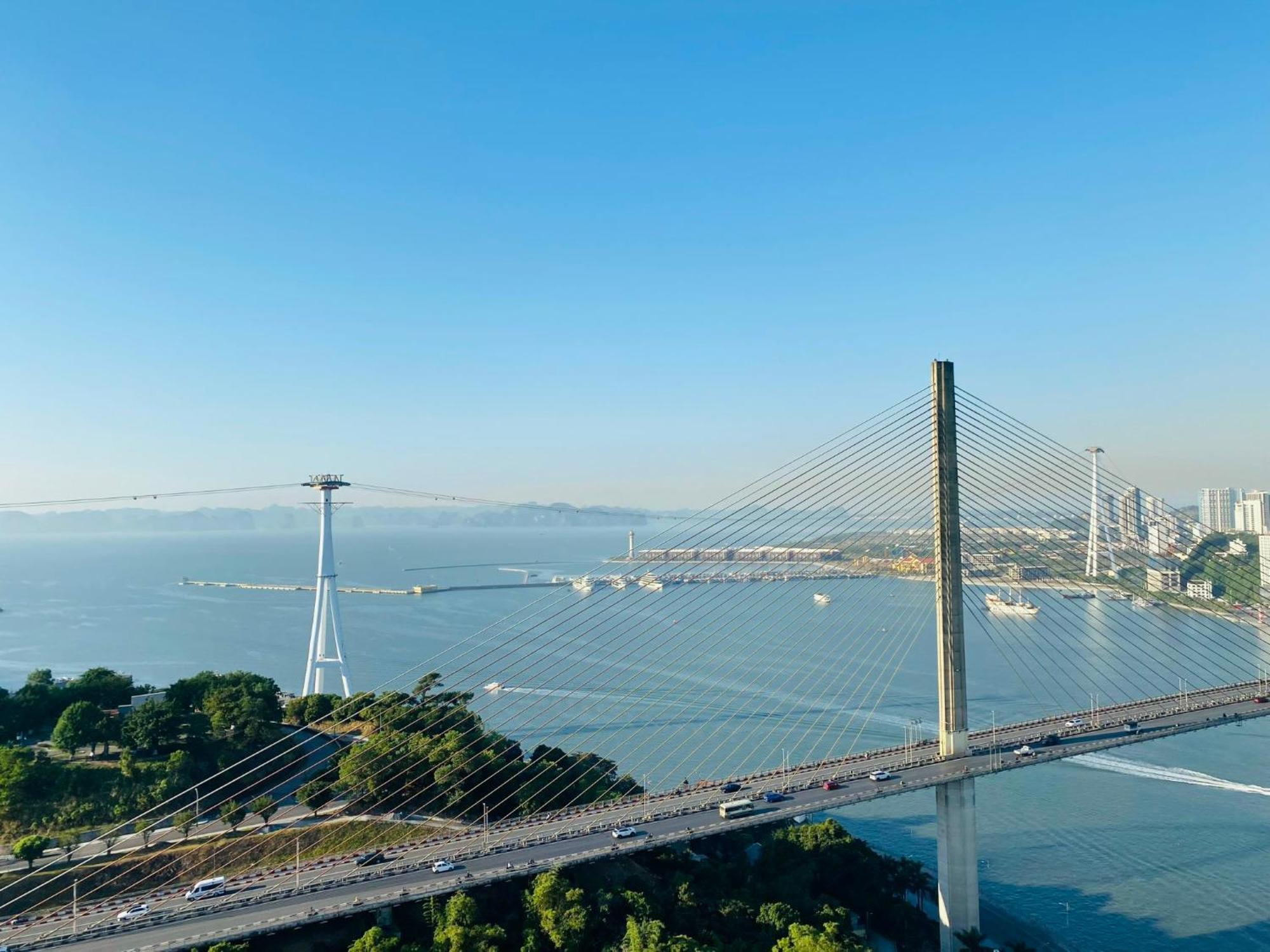 Apartmán Moc Tra'S Gd2803 View Cau Bai Chay Ha Long Exteriér fotografie